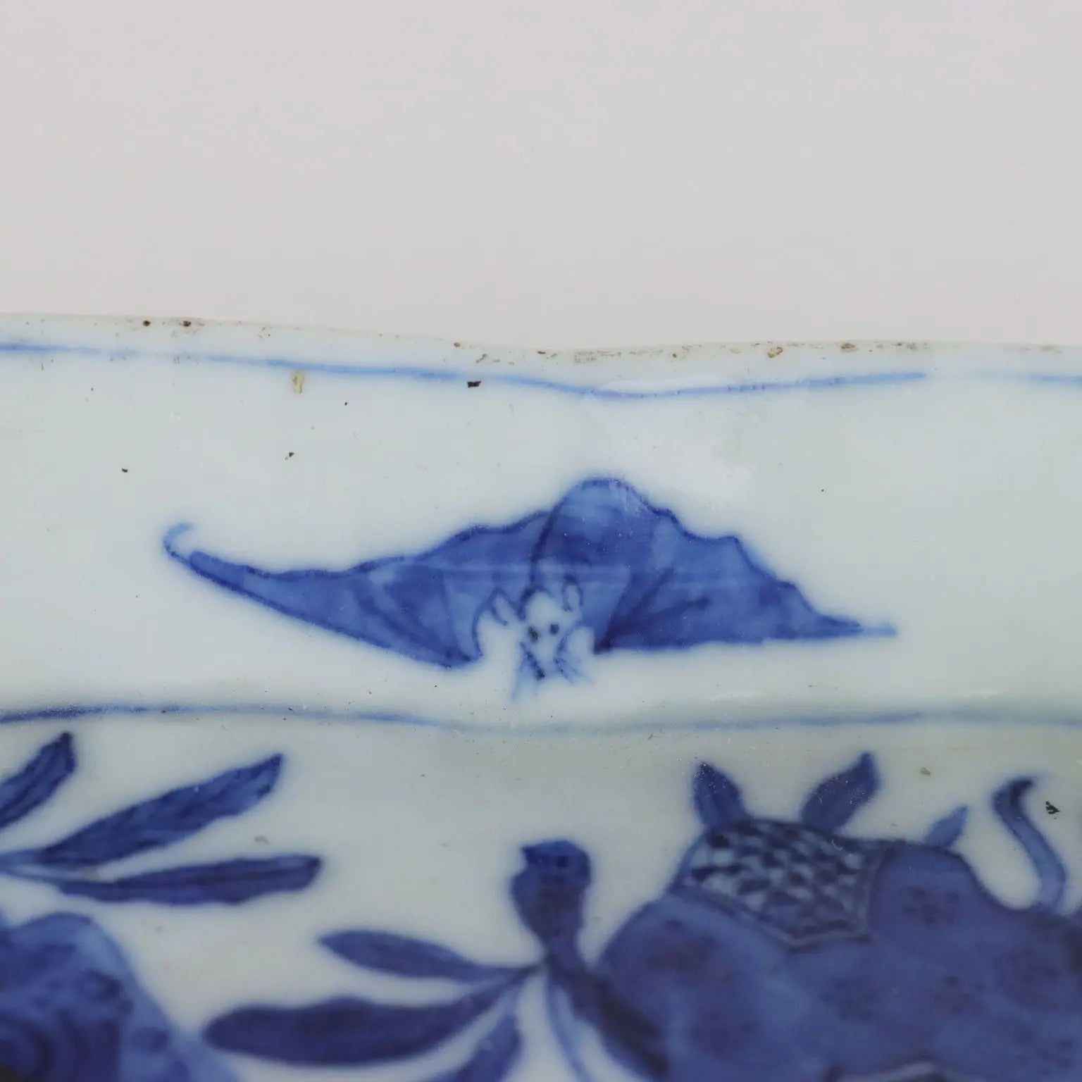 Small Chinese Plate Ko Sometsuke Chongzehn Era 1628-1644 - China Chongzhen Period 1628-1644 | Antiques | Ceramics Products