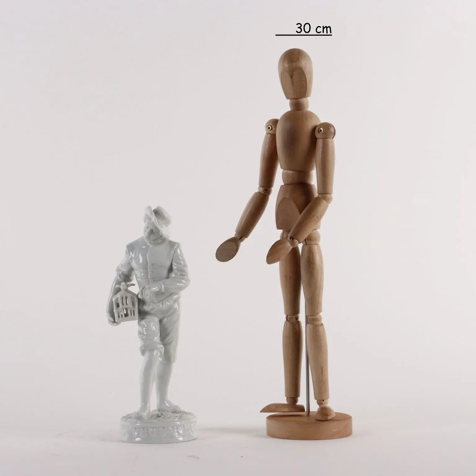 Ancient Sculpture Young Boy with Case Late '800 White Porcelain - Italy Late 19th century | Antiques | Ceramics Products
