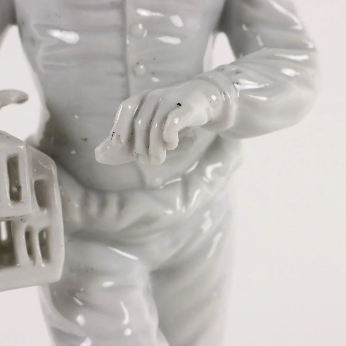 Ancient Sculpture Young Boy with Case Late '800 White Porcelain - Italy Late 19th century | Antiques | Ceramics Products