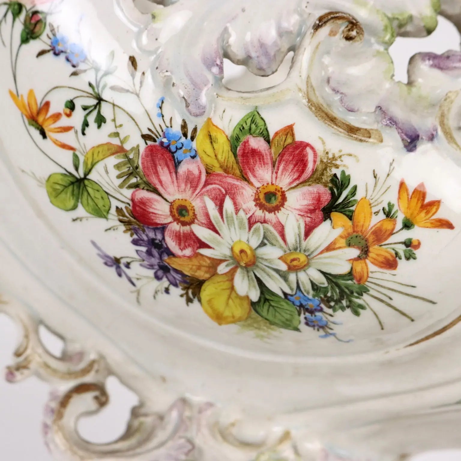 Ancient Centerpiece Nove Man. First Half XIX Century Majolica - Italy First Half of the 19th Century | Antiques | Ceramics Products