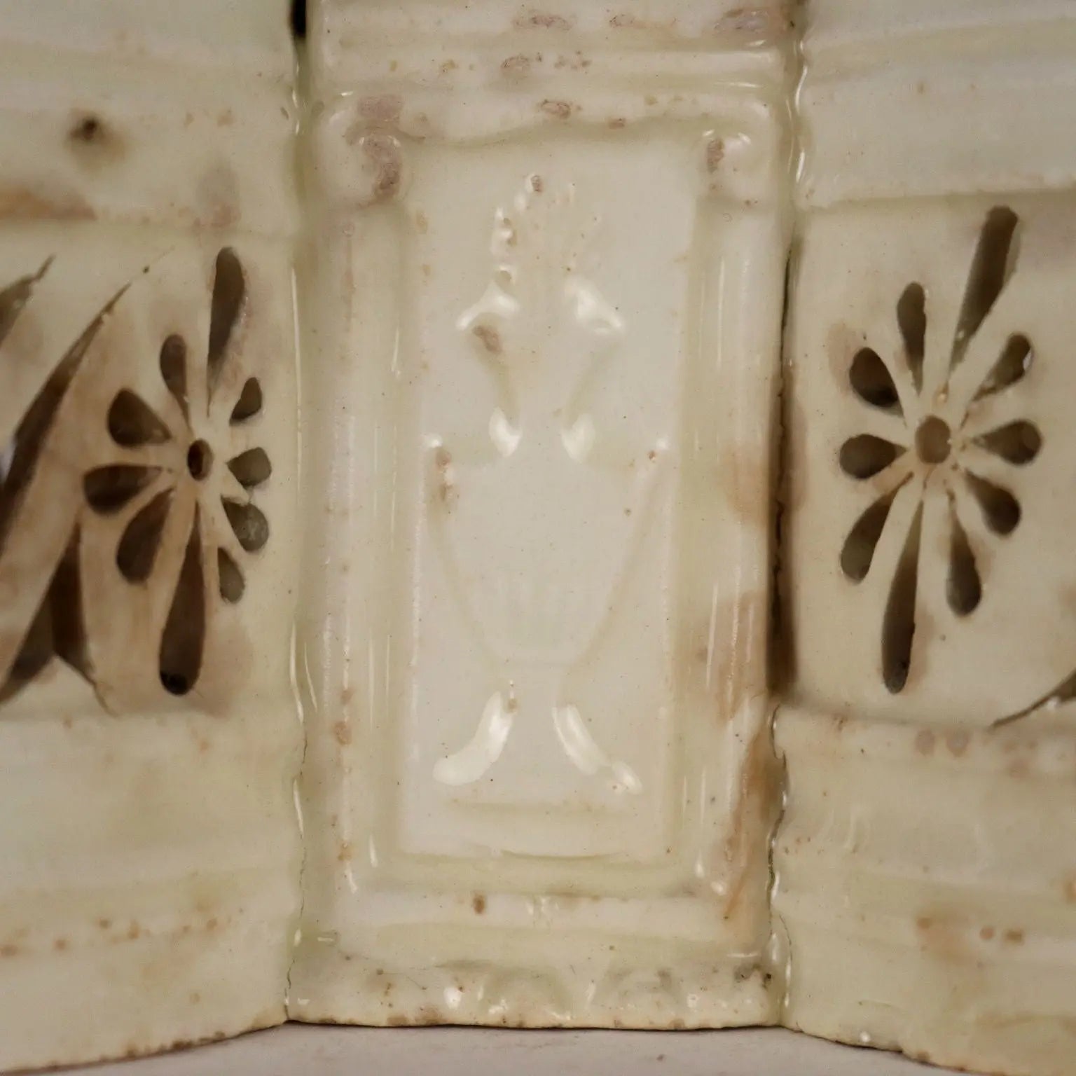 Earthenware Cruet Made by Benucci e Latti - Italy Early 19th century | Antiques | Ceramics Products