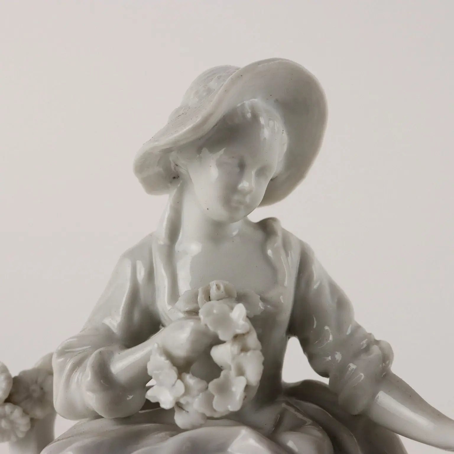 Antique Sculpture White Rudolstadt Porcelain Germany XIX-XX Century - Germany, Late XIX - Early XX Century | Antiques | Ceramics Products