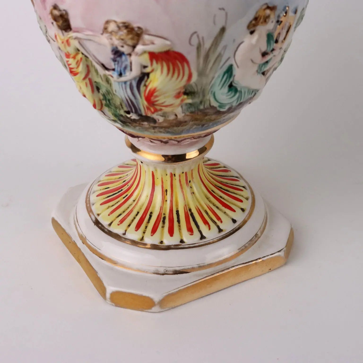 Pair of Antique Vases Ceramic of Capodimonte Italy XX Century - Italy, Mid XX Century ca. | Antiques | Ceramics Products