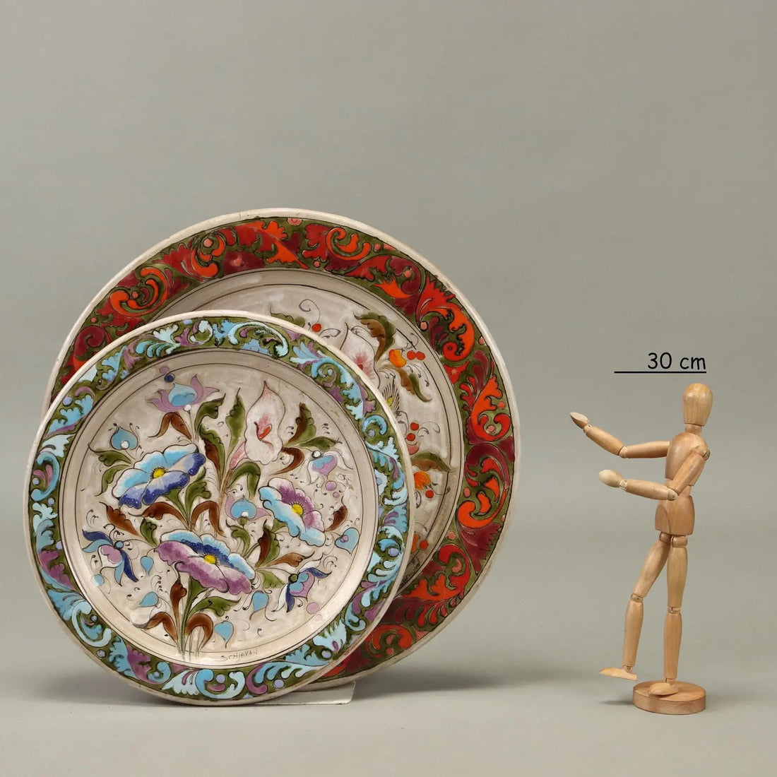 Group of Antique Plates Schiavon Man. Italy XX Century - Italy, Late XX Century | Antiques | Ceramics Products