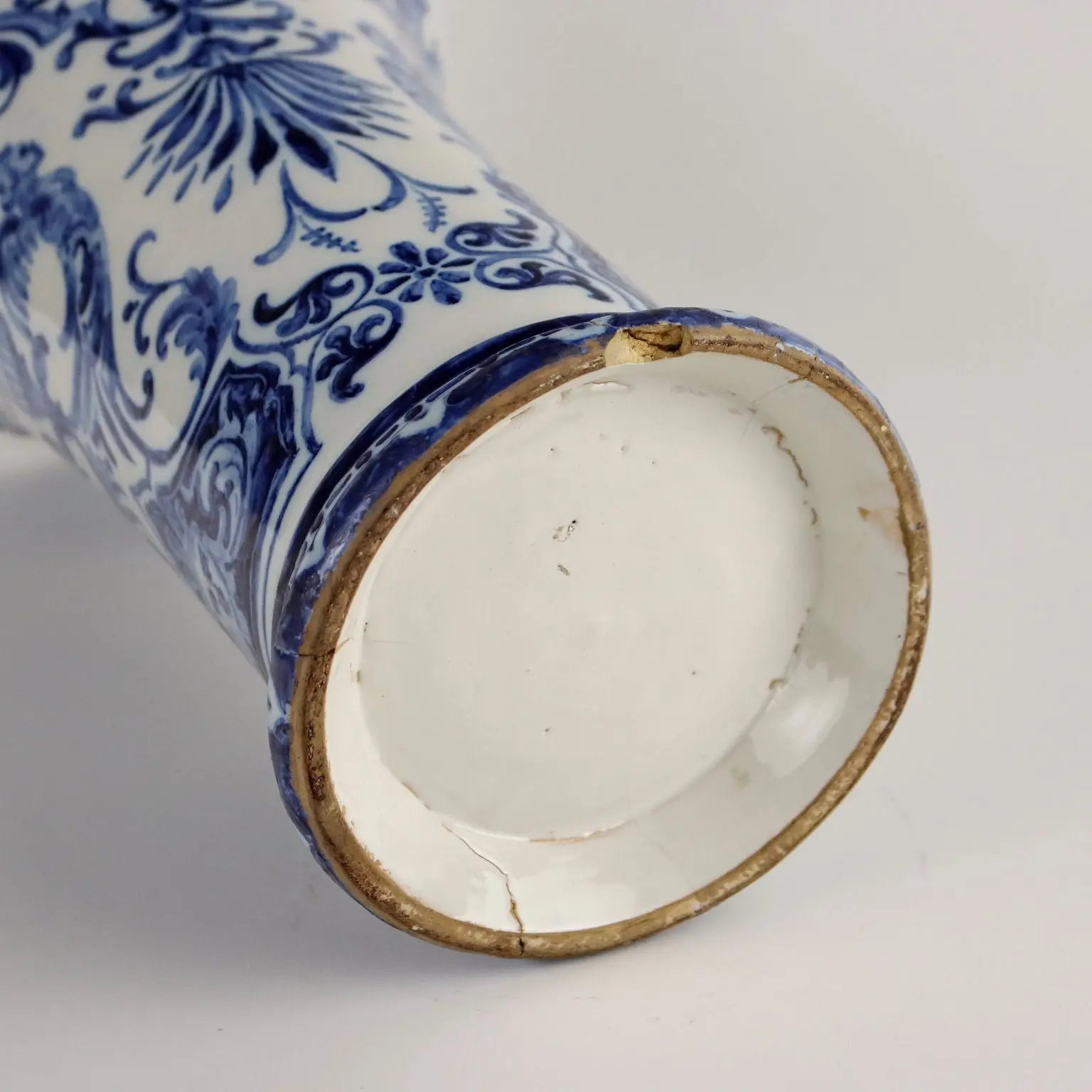 Antique Vase Man. Gien Majolica France XVIII Century - France, Late XVIII Century | Antiques | Ceramics Products