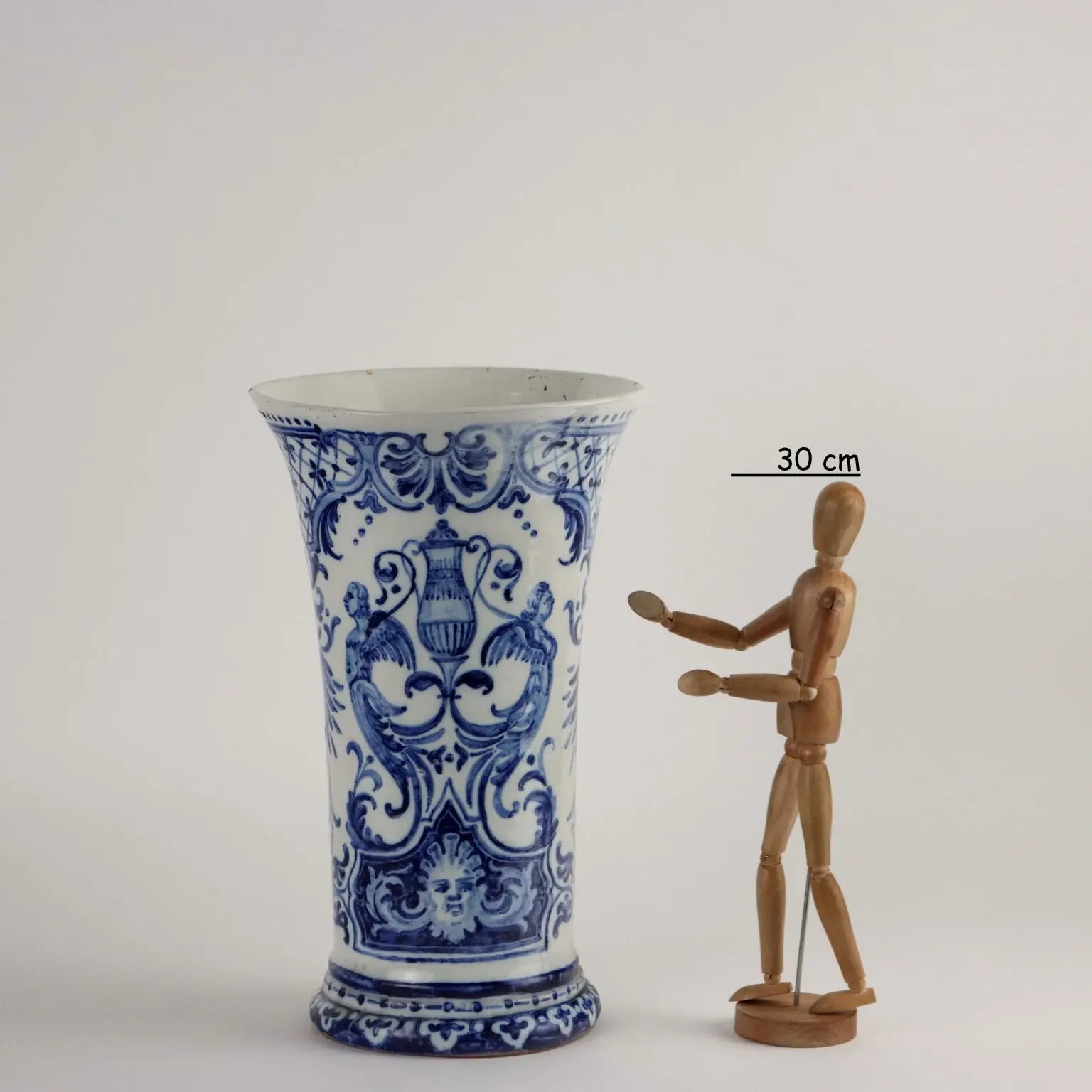 Antique Vase Man. Gien Majolica France XVIII Century - France, Late XVIII Century | Antiques | Ceramics Products