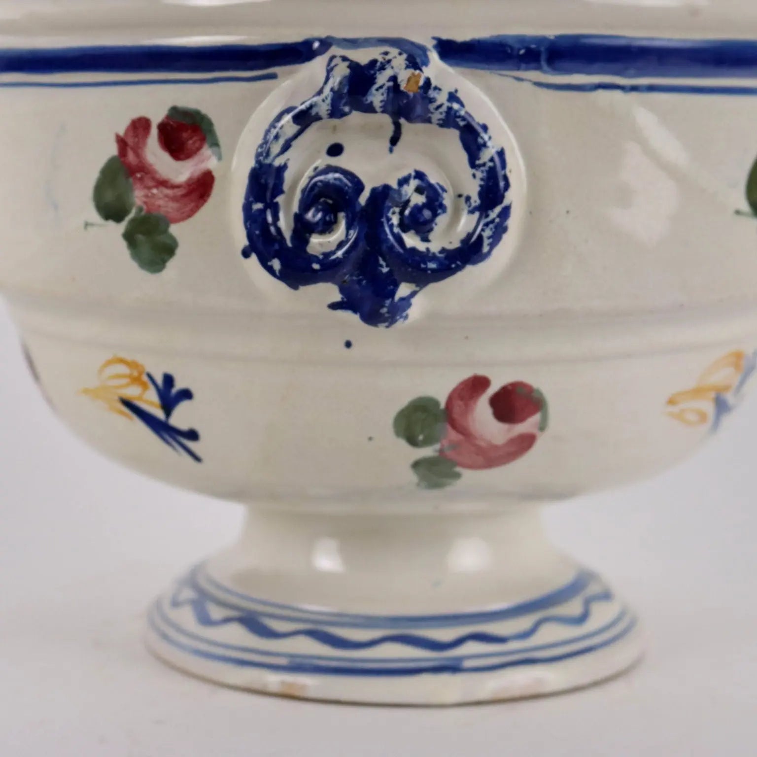 Antique Soup Tureen Ceramic Italy XIX Century - Italy, XIX Century | Antiques | Ceramics Products