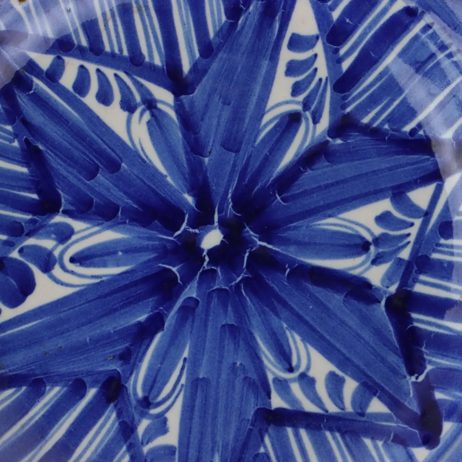 Antique Majolica Plate Coloured Decorations Spain XIX Century - Spain, Mid XIX Century | Antiques | Ceramics Products