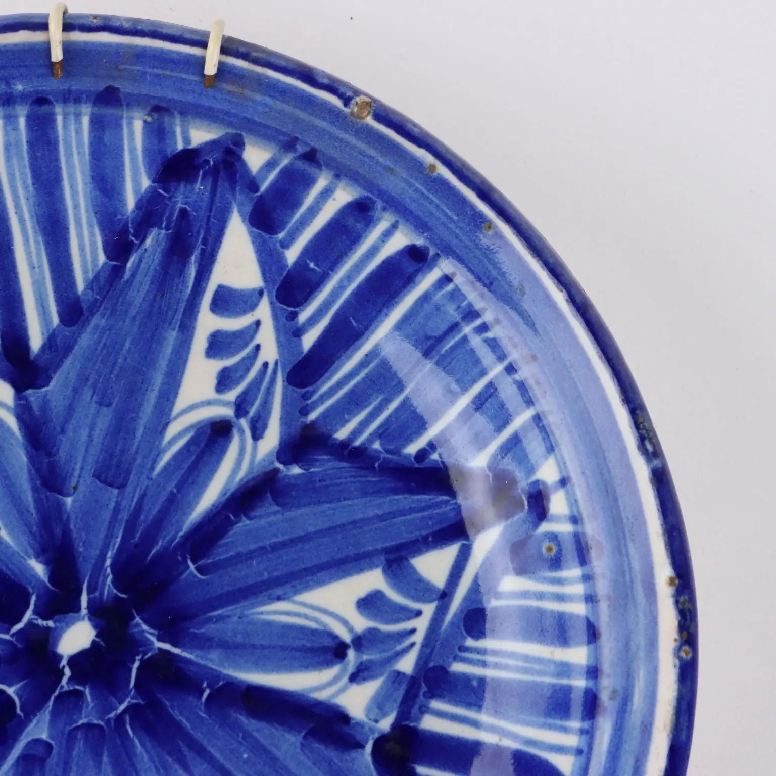 Antique Majolica Plate Coloured Decorations Spain XIX Century - Spain, Mid XIX Century | Antiques | Ceramics Products