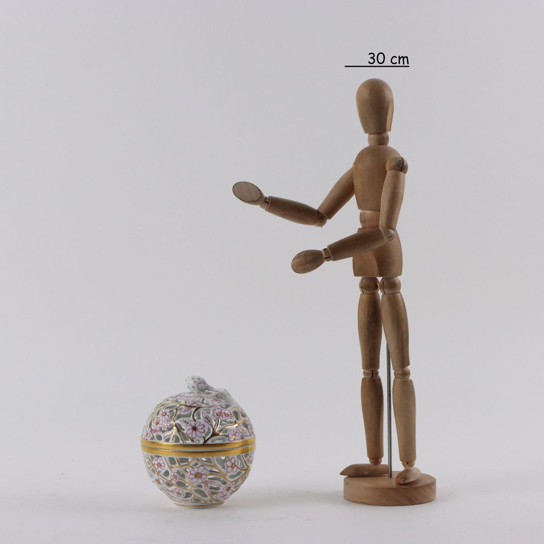  | Antiques  Ceramics Products