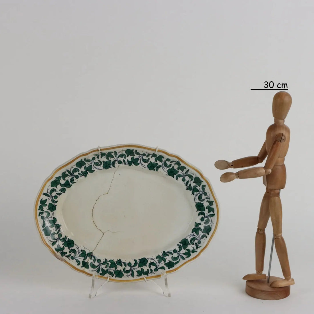 Antique Oval Plate Richard Ceramic Decorations Italy XIX Century - Italy, Late XIX Century | Antiques | Ceramics Products