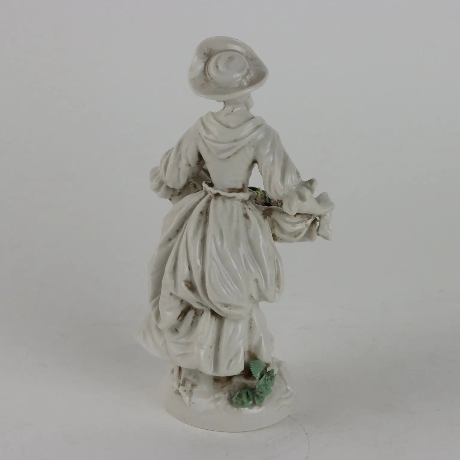 Antique Figurine Rudolstadt Porcelain Germany XX Century - Germany, Early XX Century | Antiques | Ceramics Products