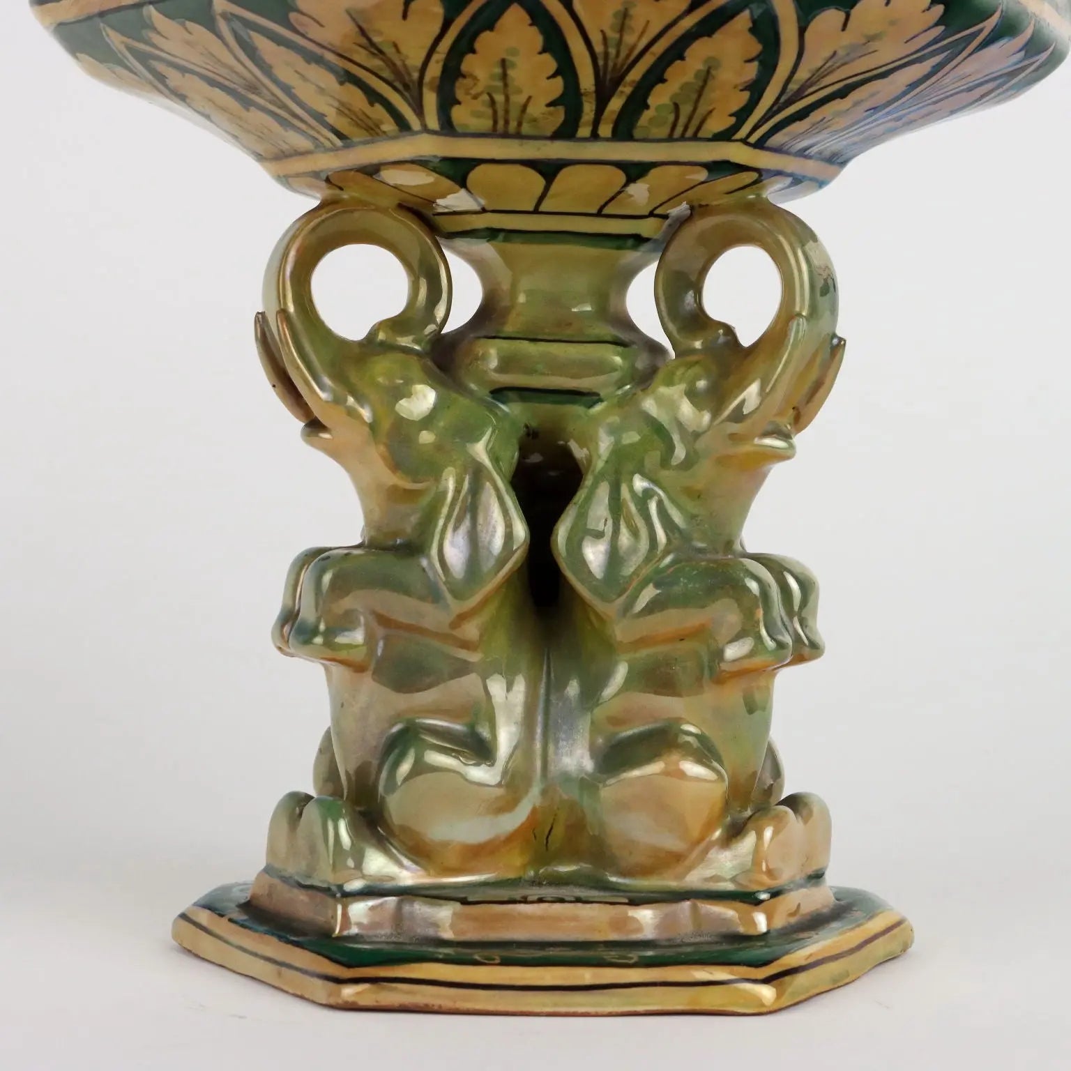 Antique Centerpiece Majolica Man. Robbia Gualdo Tadino '900 - Italy, Late XX Century | Antiques | Ceramics Products