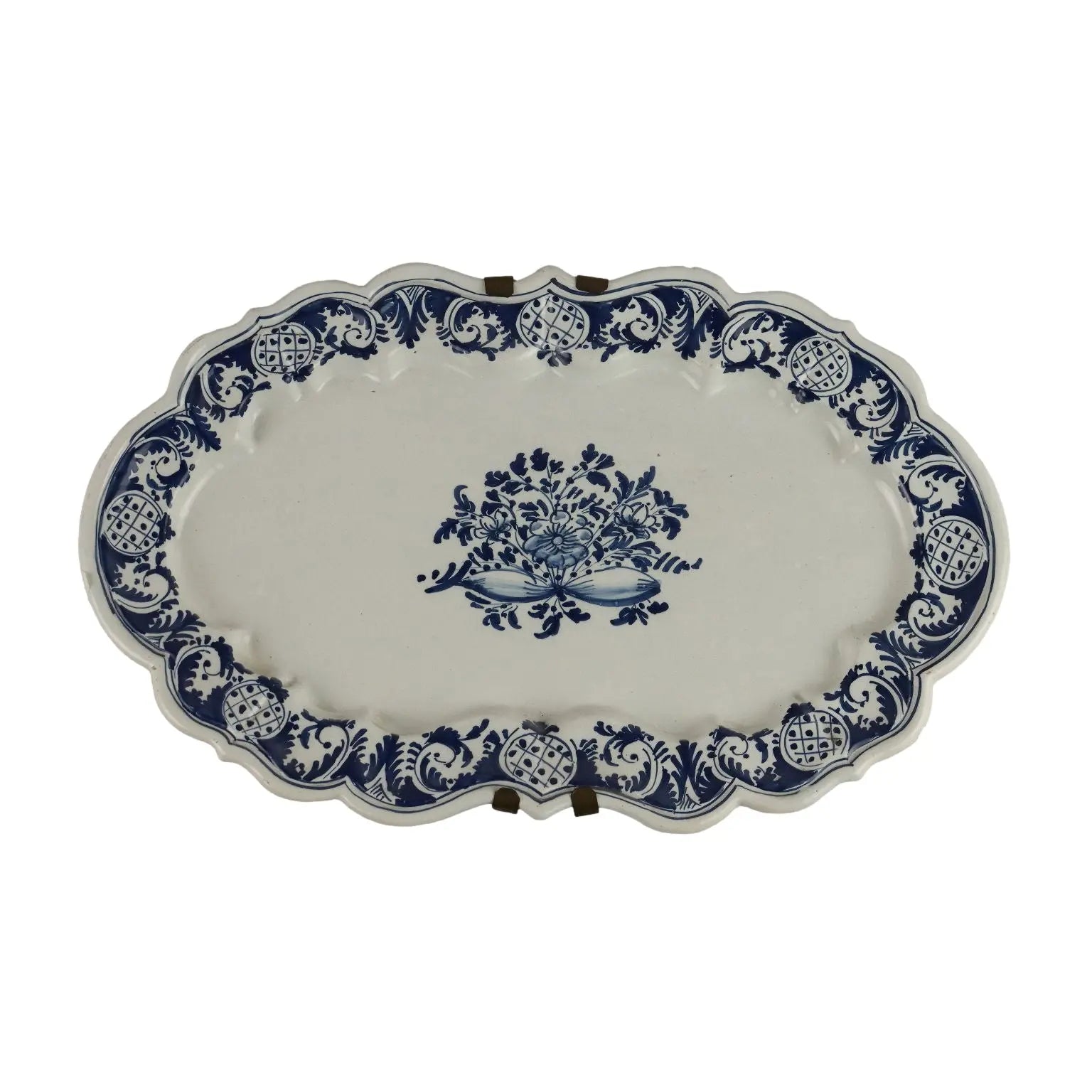 Antique Oval Tray Majolica Decorations Italy XVIII Century - Northern Italy, Mid XVIII Century | Antiques | Ceramics Products