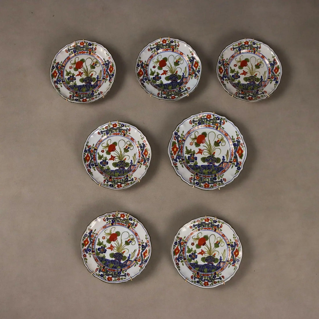 Antique Majolica Plates Maiolica di Faenza Italy XX Century - Italy, Early XX Century | Antiques | Ceramics Products