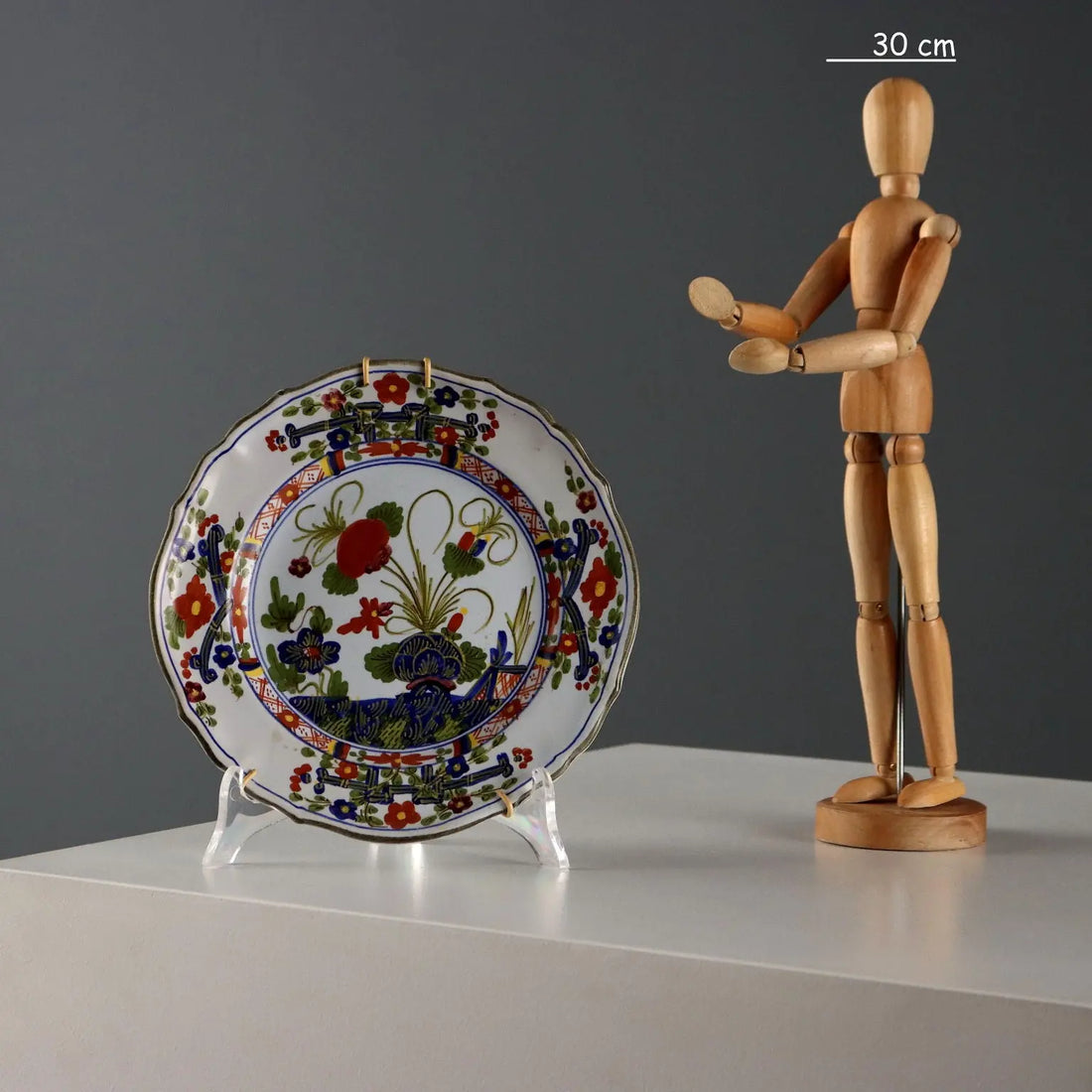 Antique Majolica Plates Maiolica di Faenza Italy XX Century - Italy, Early XX Century | Antiques | Ceramics Products
