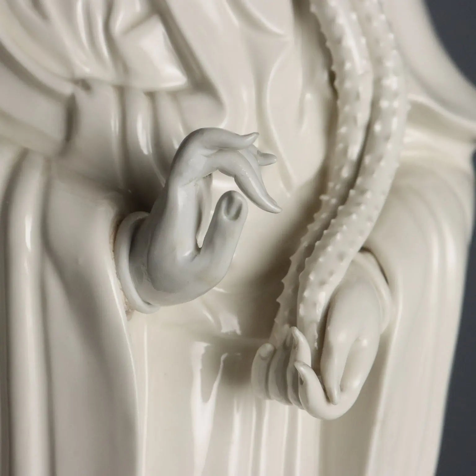 Antique Sculpture Guanyin Porcelain China XX Century - China, XX Century | Antiques | Ceramics Products