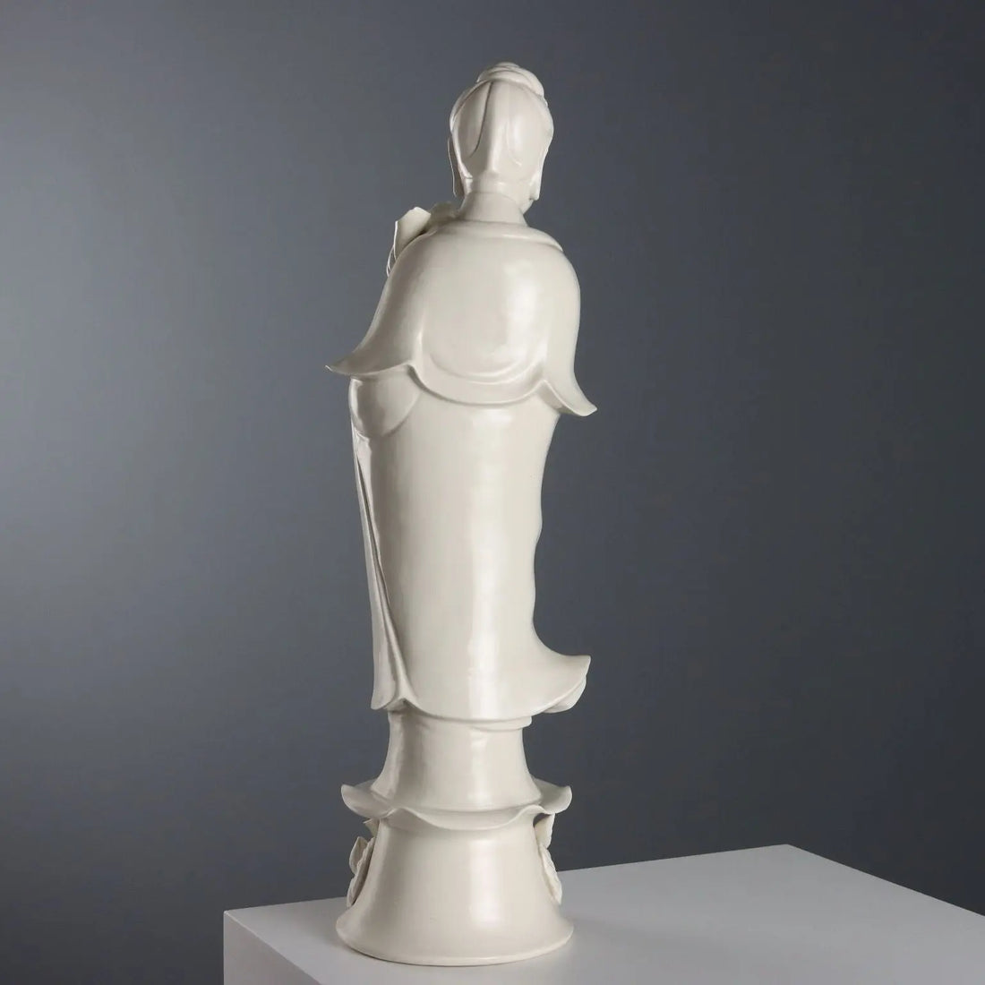 Antique Sculpture Guanyin Porcelain China XX Century - China, XX Century | Antiques | Ceramics Products