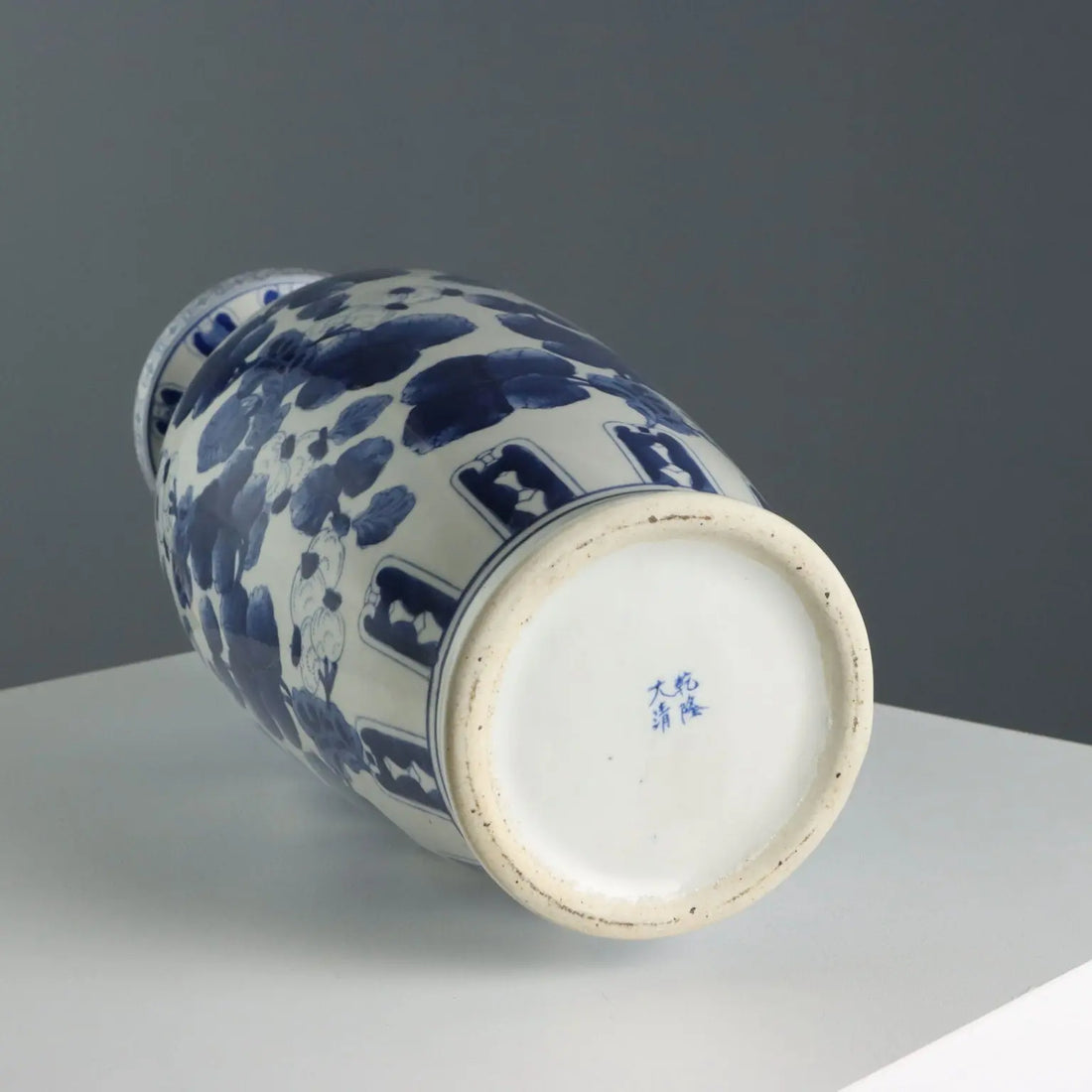 Antique Vase Porcelain Decorations China XX Century - China XX Century | Antiques | Ceramics Products