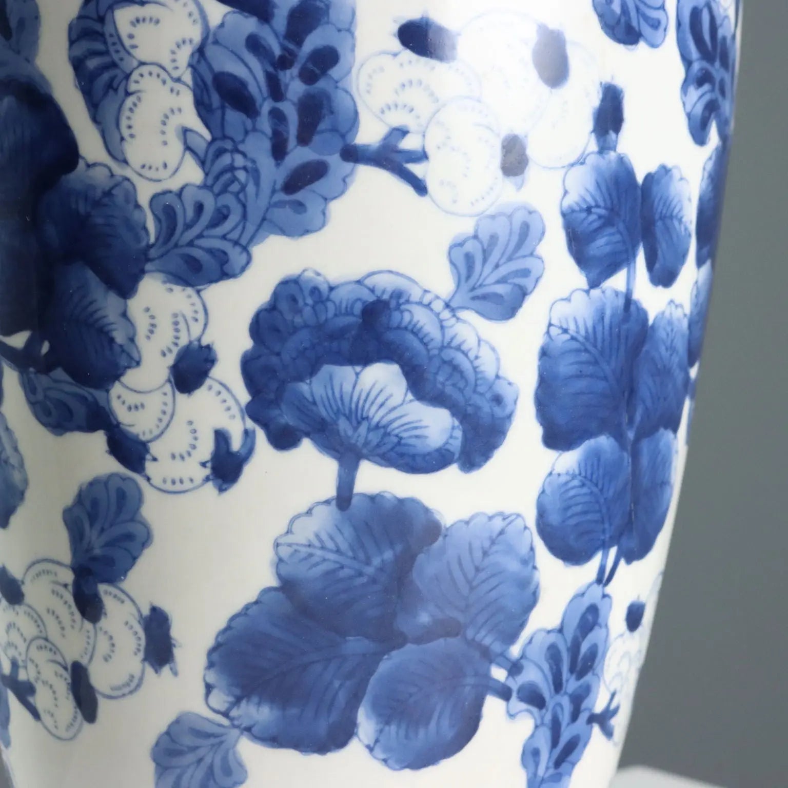 Antique Vase Porcelain Decorations China XX Century - China XX Century | Antiques | Ceramics Products