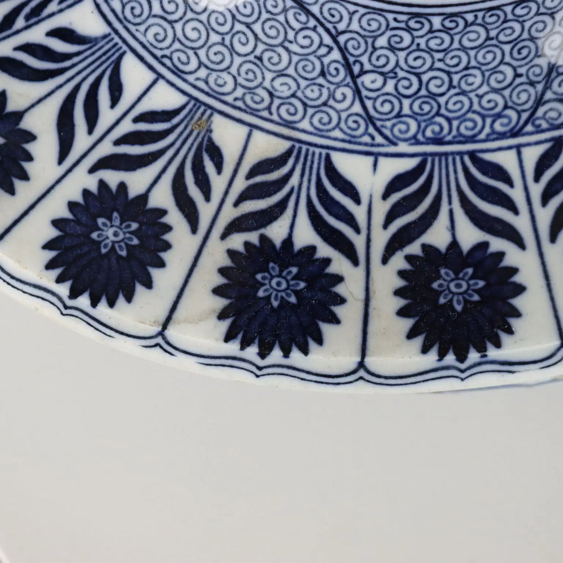 Antique Vegetable Bowl Porcelain Minton Manufacture England '800 - England, Late XIX Century | Antiques | Ceramics Products