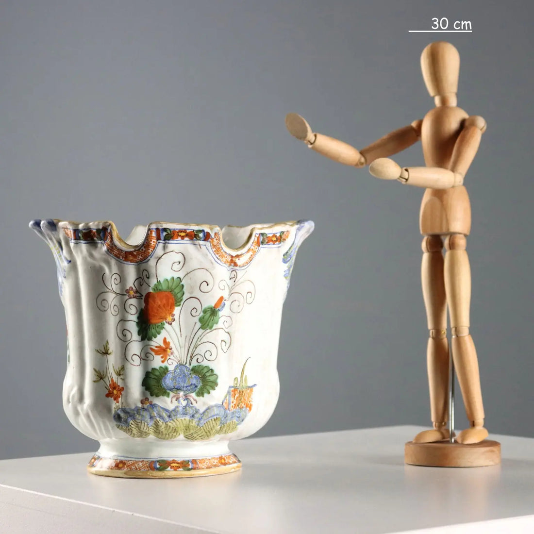 Antique Majolica Cooler Manifattura di Faenza Italy XIX Century - Italy, XIX Century | Antiques | Ceramics Products