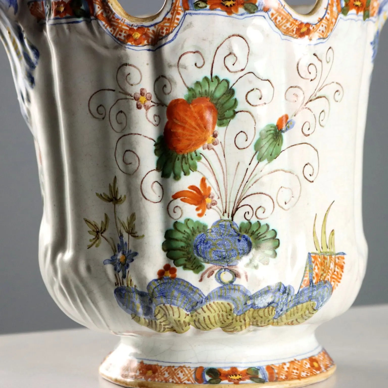 Antique Majolica Cooler Manifattura di Faenza Italy XIX Century - Italy, XIX Century | Antiques | Ceramics Products
