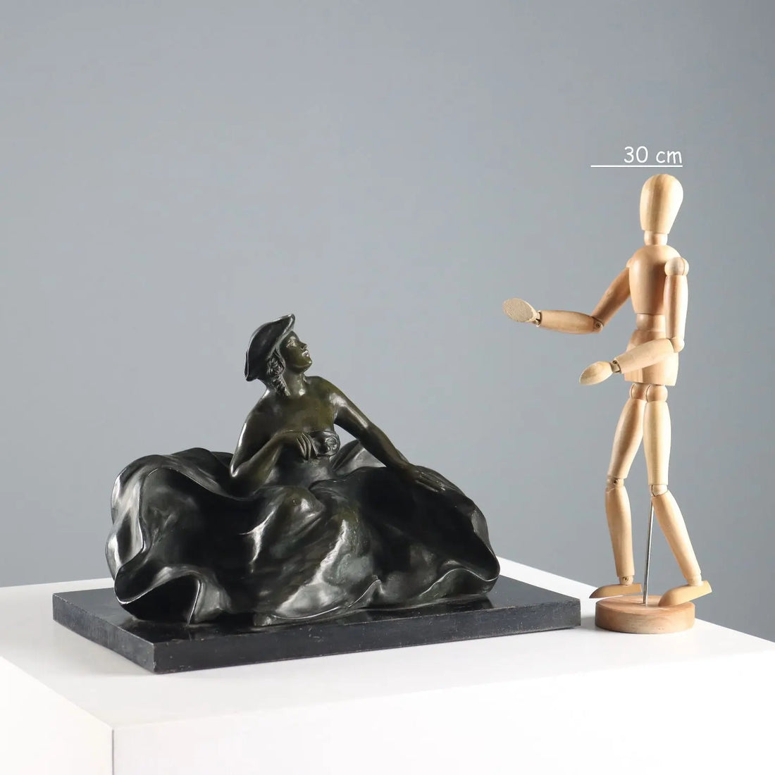 Vintage Figurine Terracotta Dark Patina Dame Italy 1940s - Italy, 1940s | Antiques | Ceramics Products