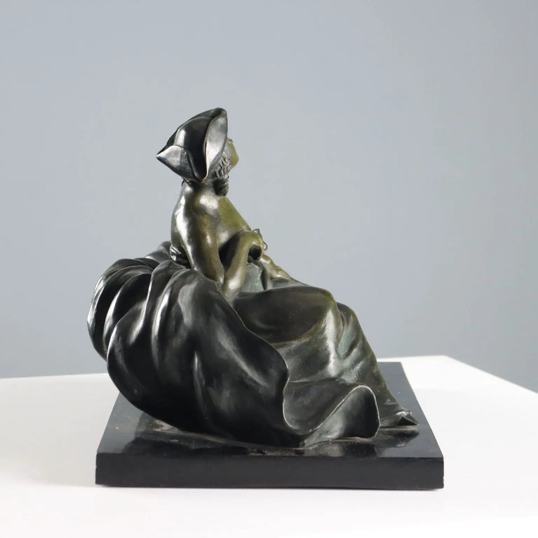 Vintage Figurine Terracotta Dark Patina Dame Italy 1940s - Italy, 1940s | Antiques | Ceramics Products