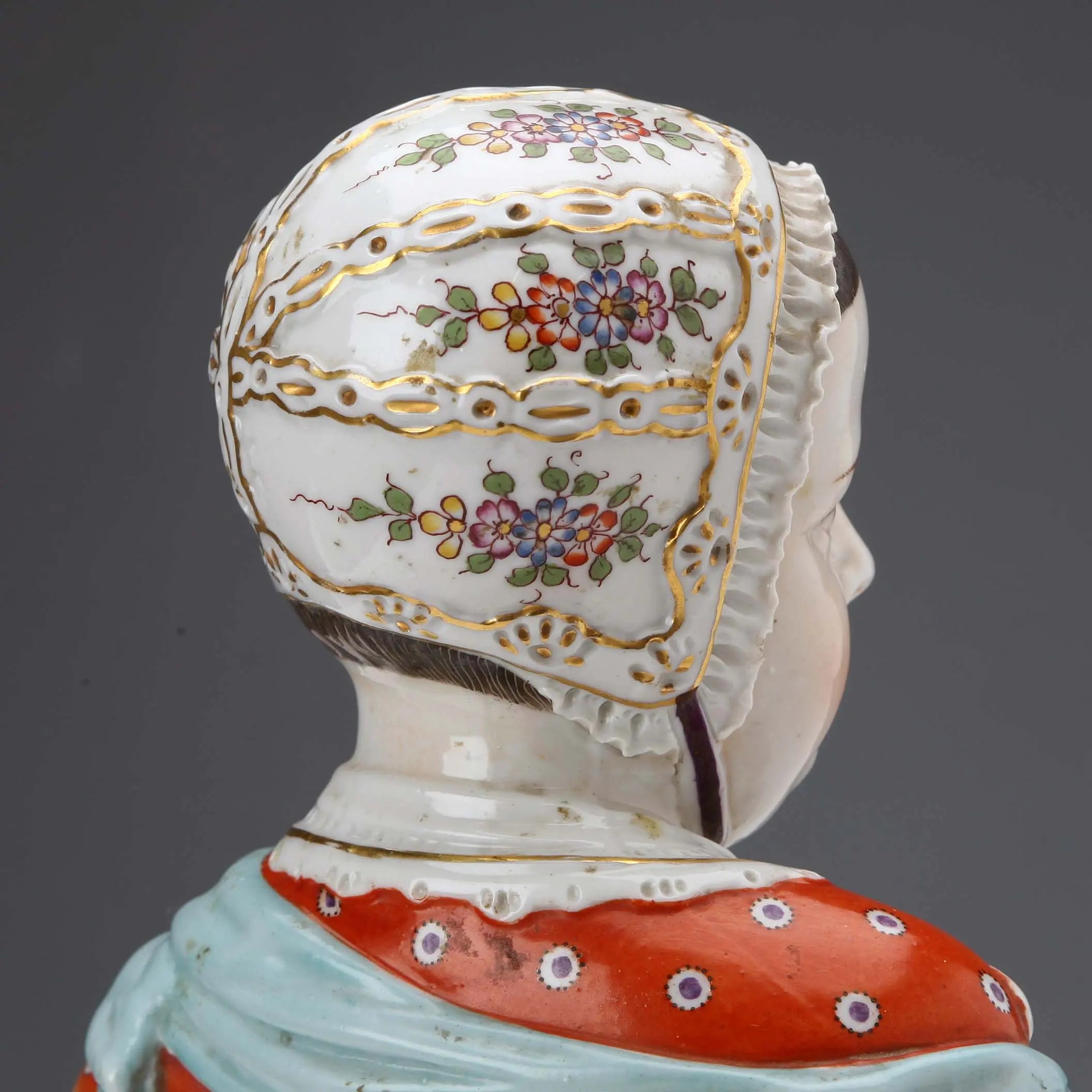 Antique Half-Bust Porcelain of Chelsea XIX Century - England, XIX Century | Antiques | Ceramics Products