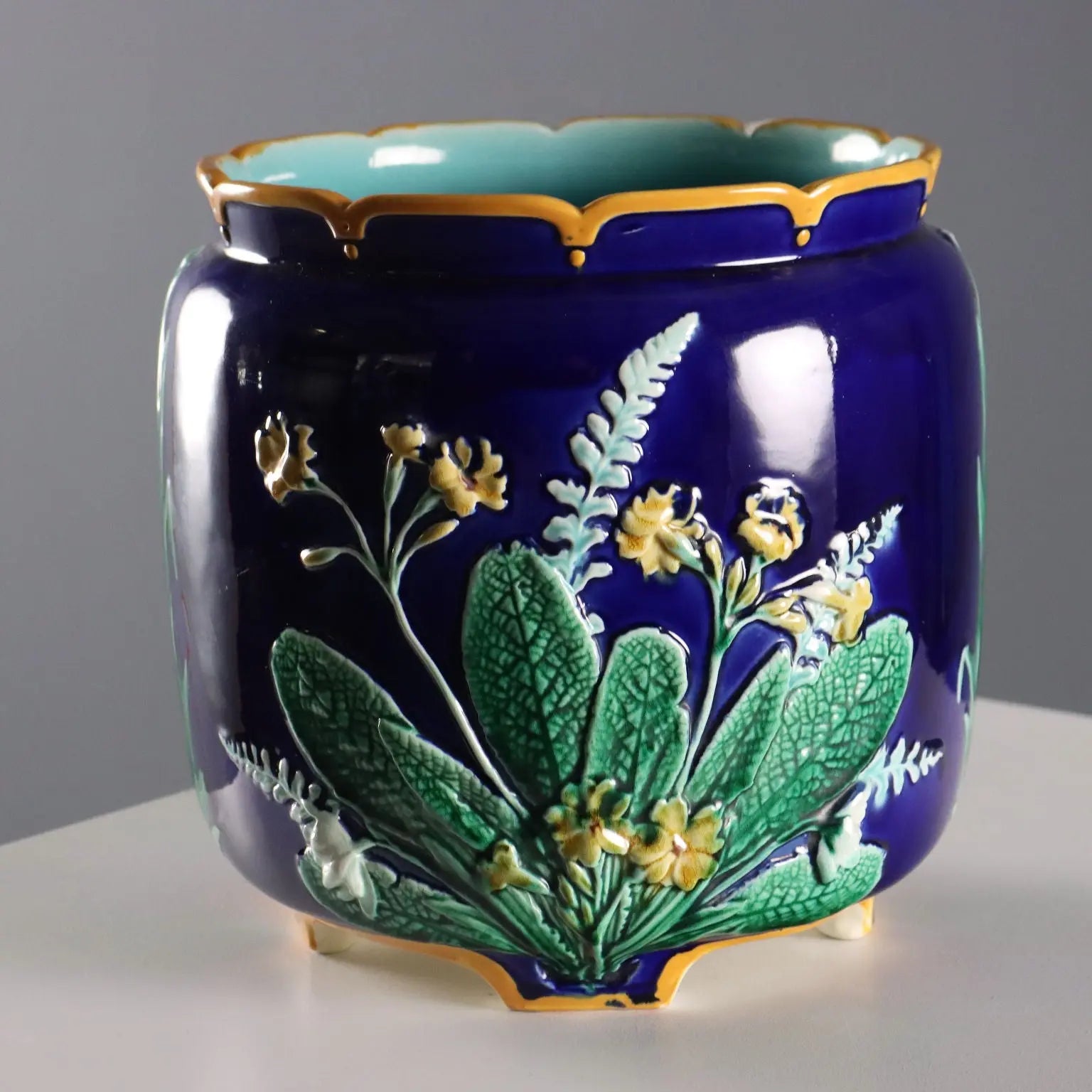 Antique Cache Pot Wedgwood Ceramic England XIX Century - England, XIX Century | Antiques | Ceramics Products