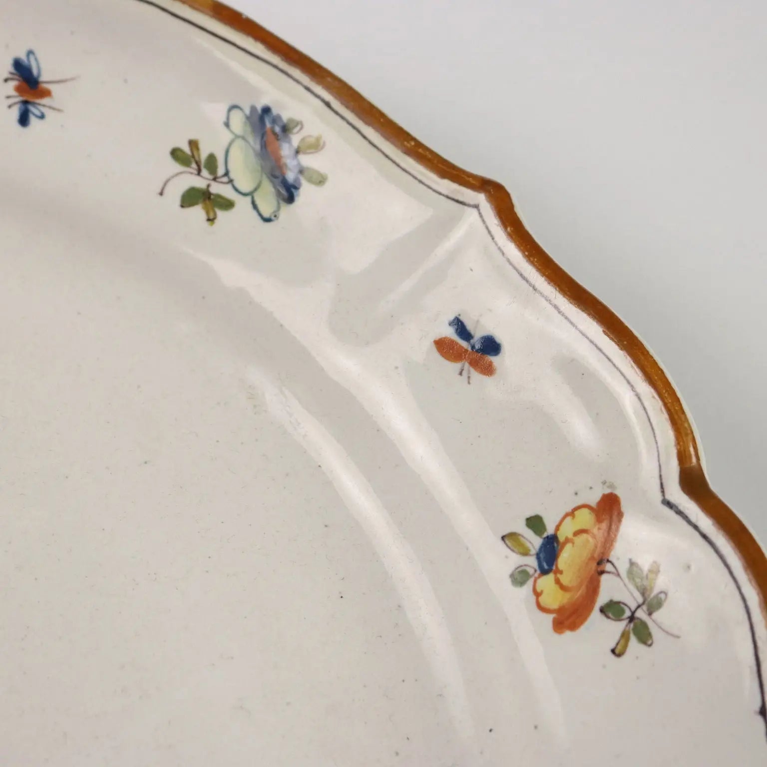 Antique Majolica Plates Manufacture of Milan Late XVIII Century