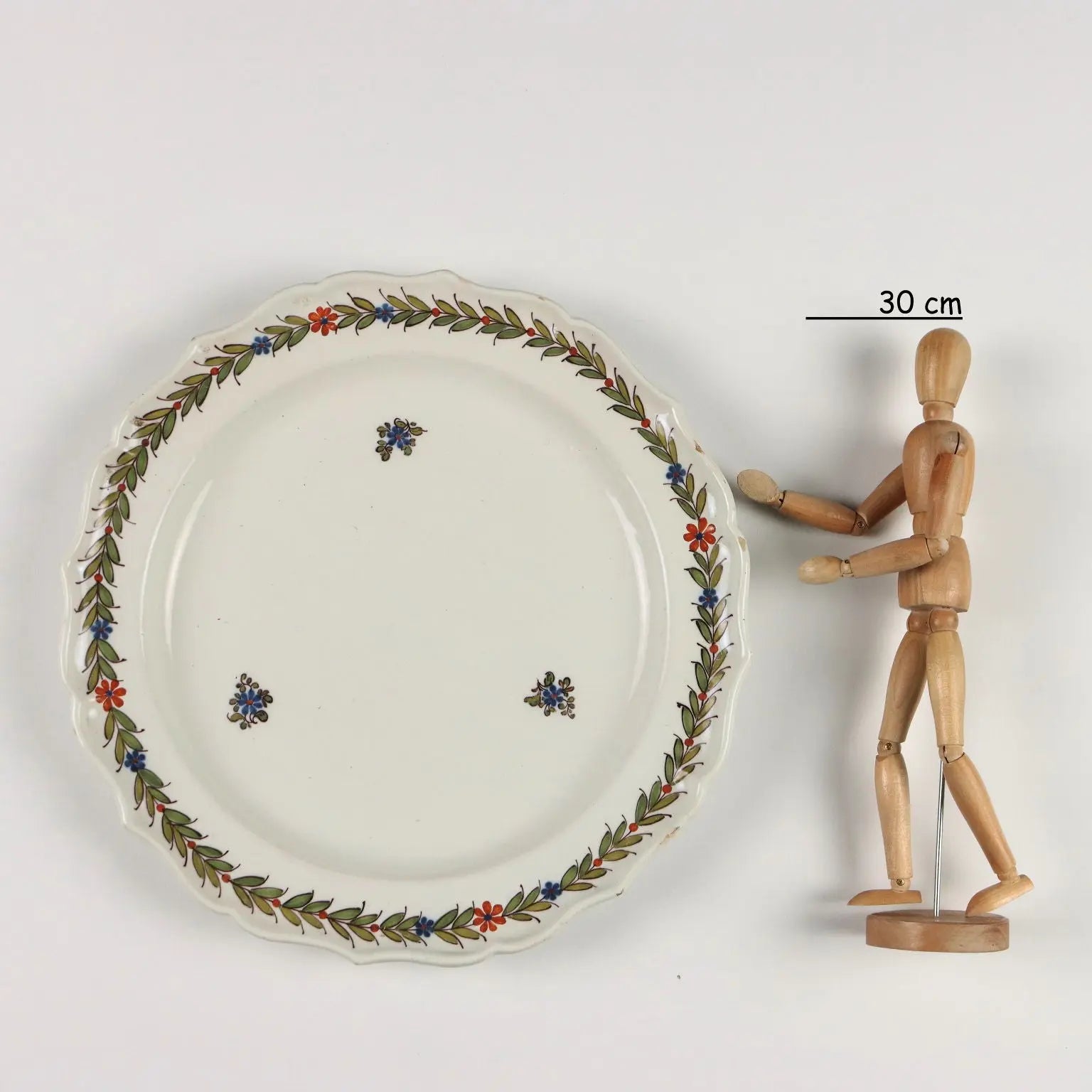 Antique Plate Majolica Manufacture of Milan Italy Late XVIII Century - Italy, Late XVIII Century | Antiques | Ceramics Products