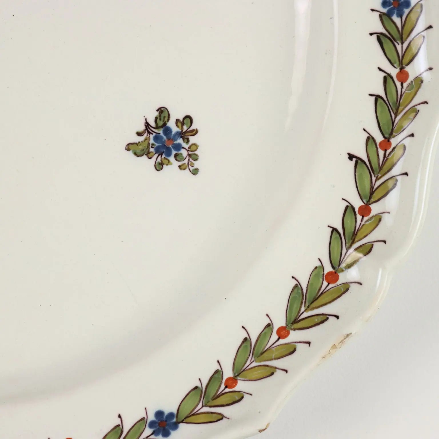 Antique Plate Majolica Manufacture of Milan Italy Late XVIII Century - Italy, Late XVIII Century | Antiques | Ceramics Products