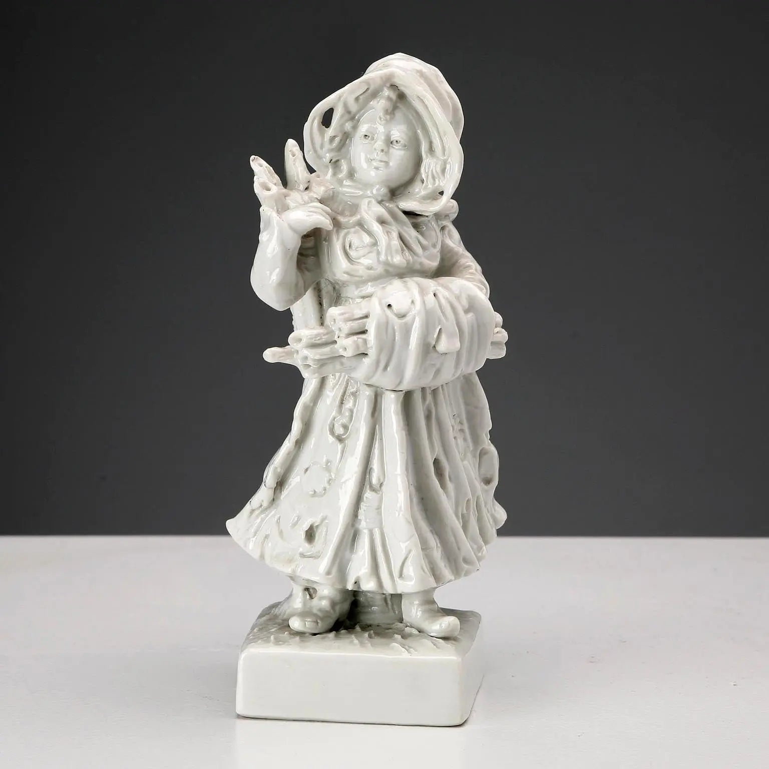 Antique Porcelain Figurine Capodimonte Italy XIX Century - Italy, Late XIX Century | Antiques | Ceramics Products