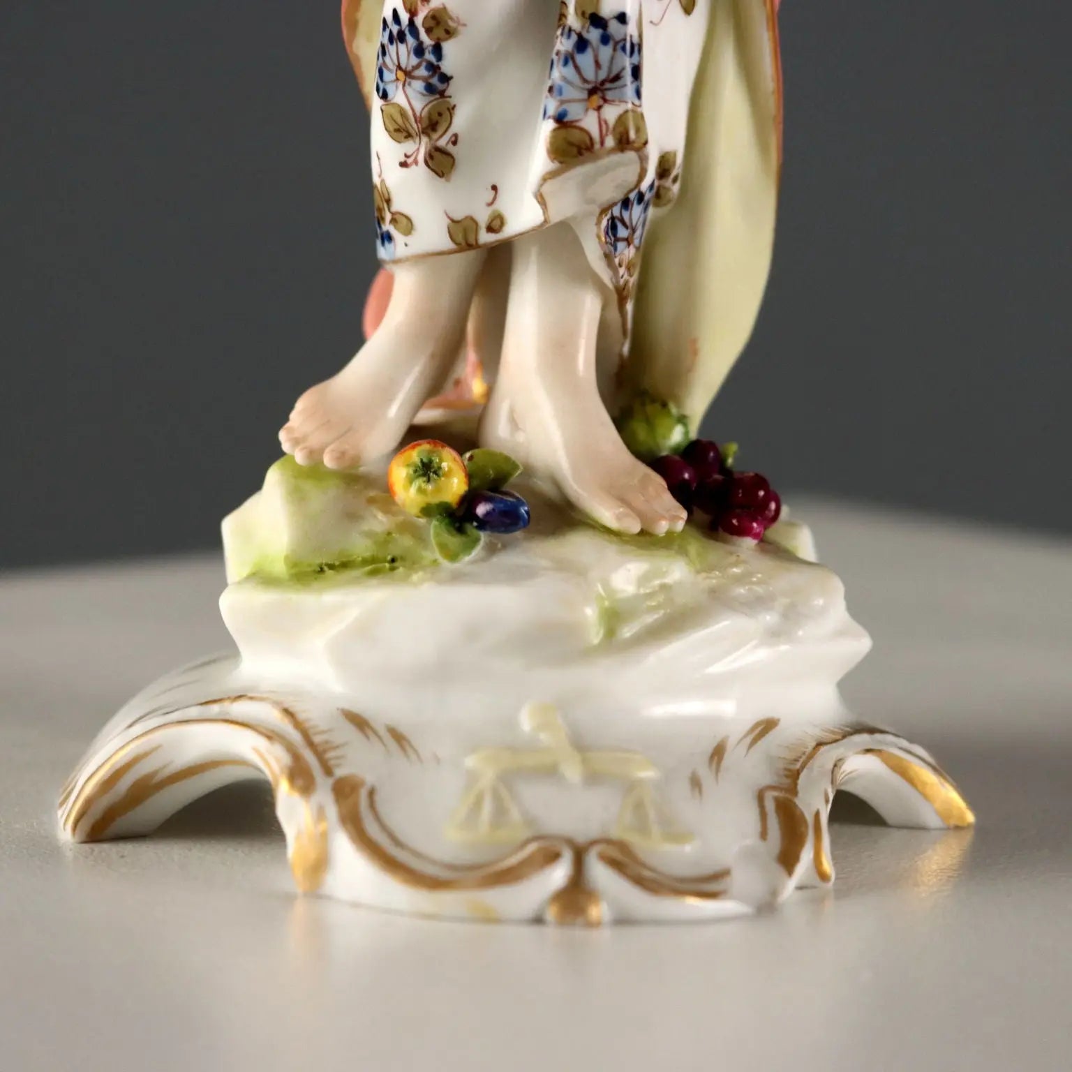 Antique Figurine Ludwigsburg Porcelain Germany XIX Century - Germany, Mid XIX Century | Antiques | Ceramics Products