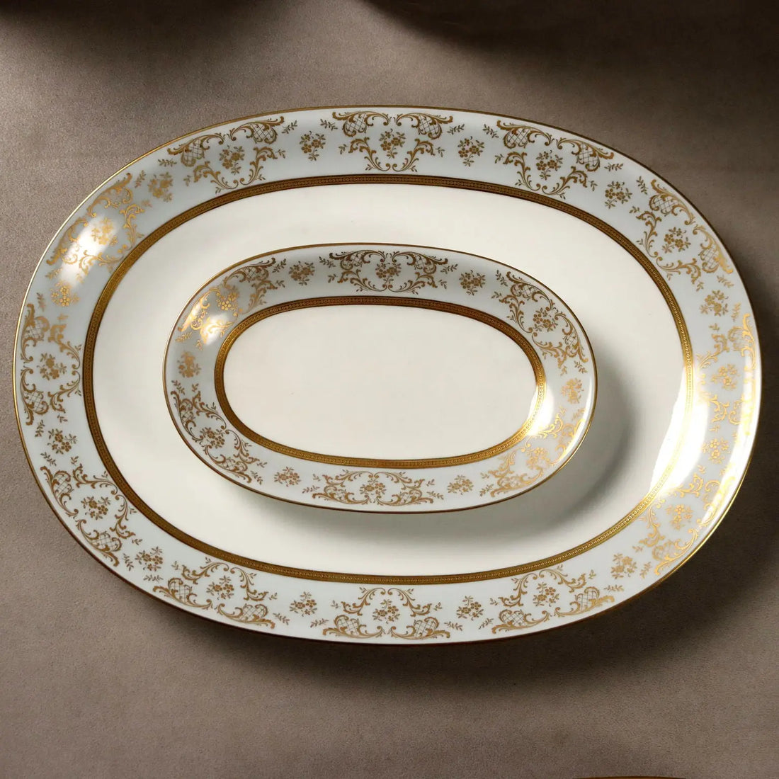 Vintage Dinnerware Set Heinrich Manufacture Porcelain 1940s-50s - Germany, 1940s-1950s | Antiques | Ceramics Products
