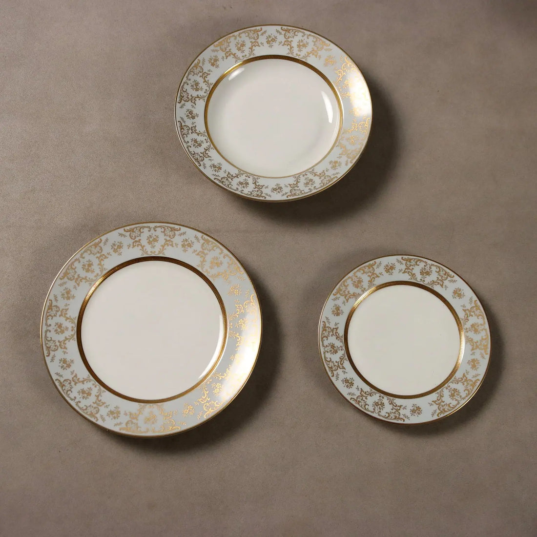 Vintage Dinnerware Set Heinrich Manufacture Porcelain 1940s-50s - Germany, 1940s-1950s | Antiques | Ceramics Products