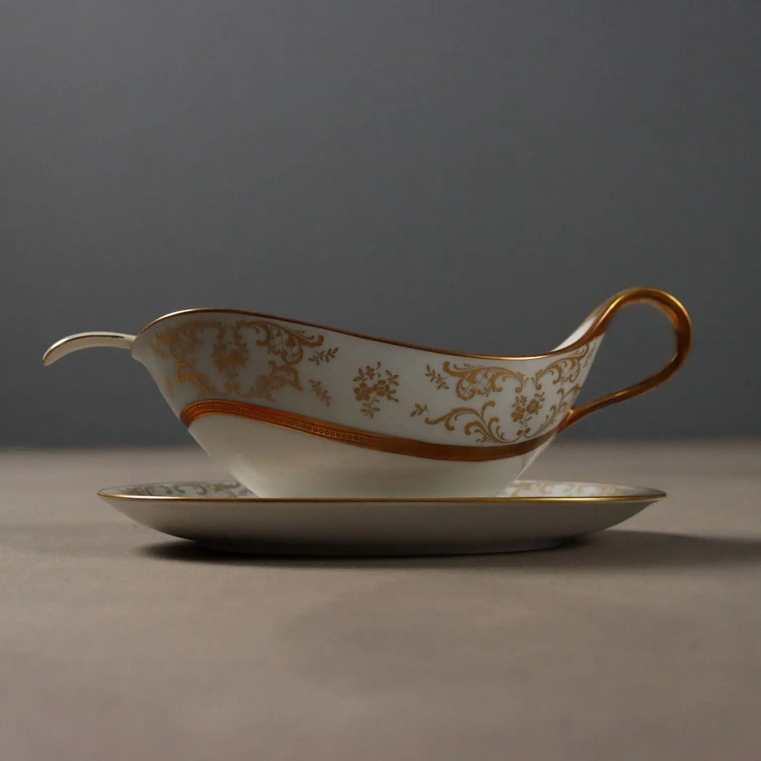 Vintage Dinnerware Set Heinrich Manufacture Porcelain 1940s-50s - Germany, 1940s-1950s | Antiques | Ceramics Products