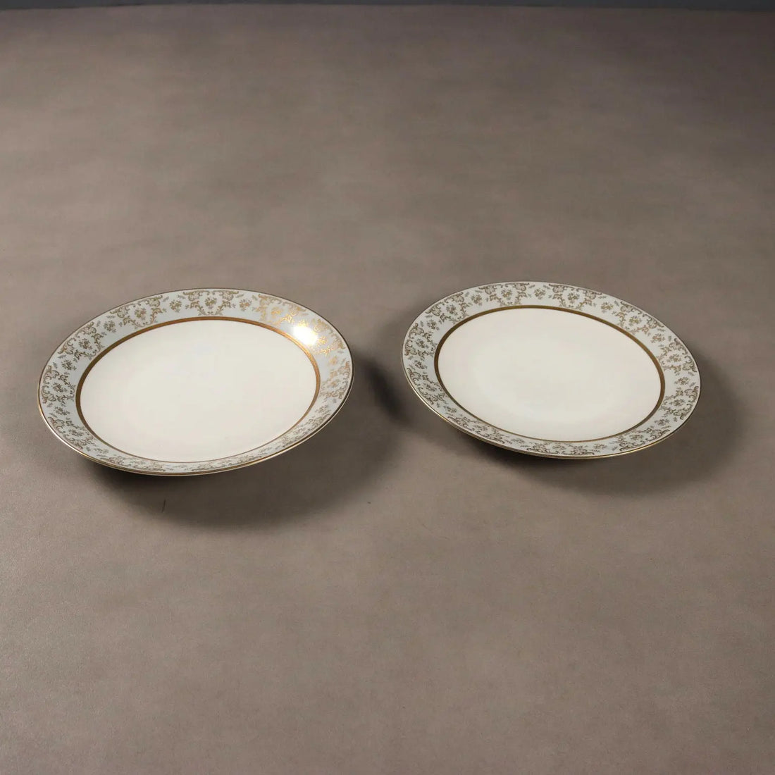 Vintage Dinnerware Set Heinrich Manufacture Porcelain 1940s-50s - Germany, 1940s-1950s | Antiques | Ceramics Products