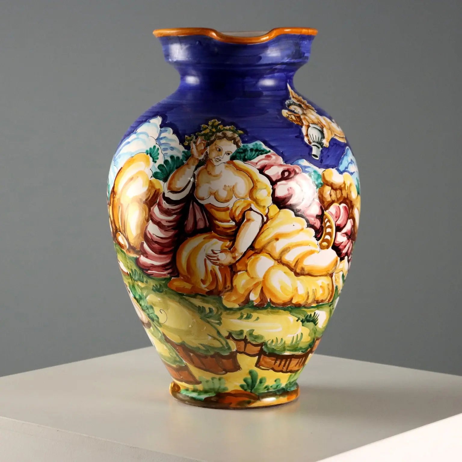 Antique Majolica Amphora Taccini Manufacture Italy XX Century - Italy, XX Century | Antiques | Ceramics Products