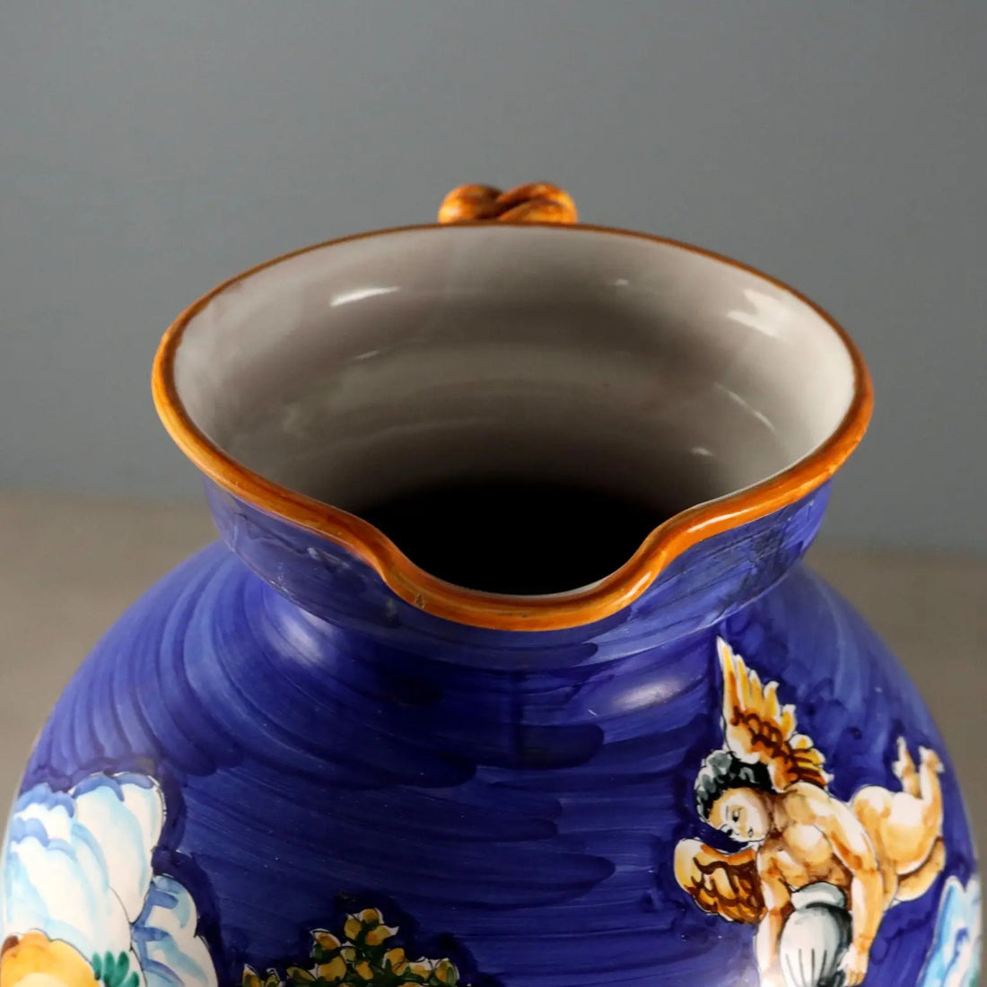 Antique Majolica Amphora Taccini Manufacture Italy XX Century - Italy, XX Century | Antiques | Ceramics Products