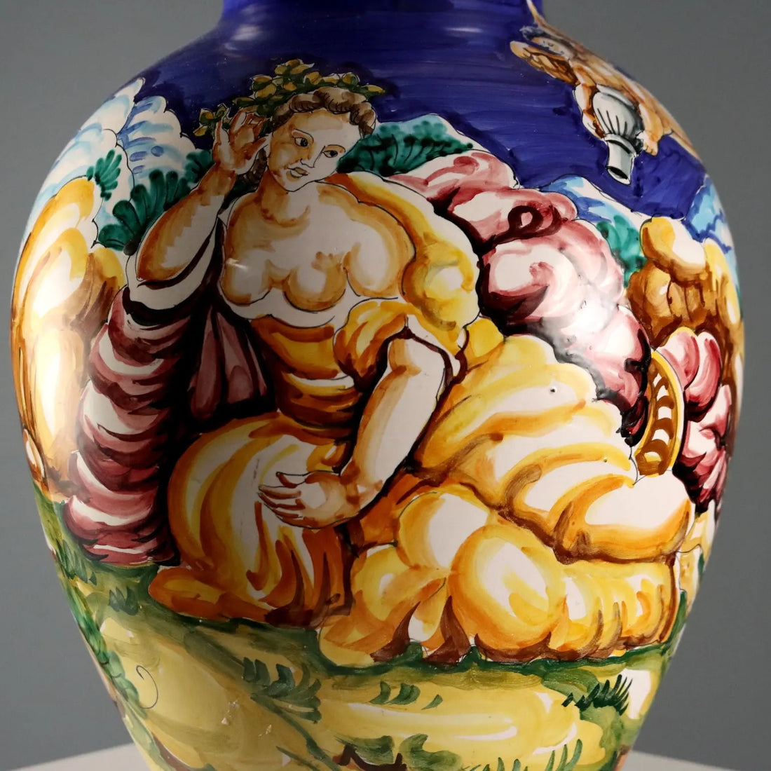 Antique Majolica Amphora Taccini Manufacture Italy XX Century - Italy, XX Century | Antiques | Ceramics Products