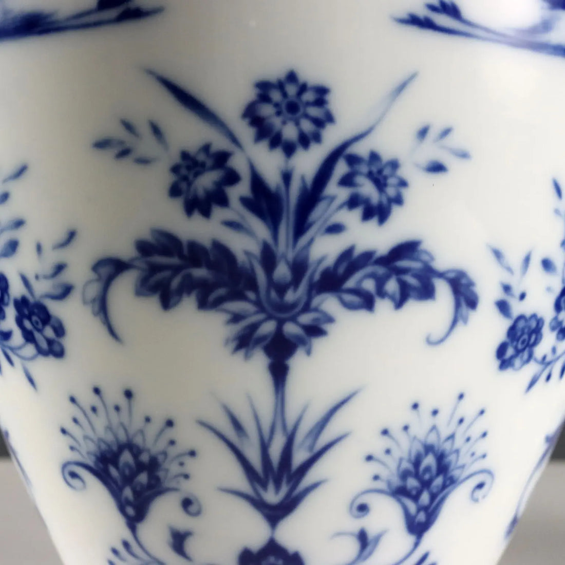 Antique Vases Heinrich Selb Bavaria Porcelain Germany XX Century - Germany, XX Century | Antiques | Ceramics Products