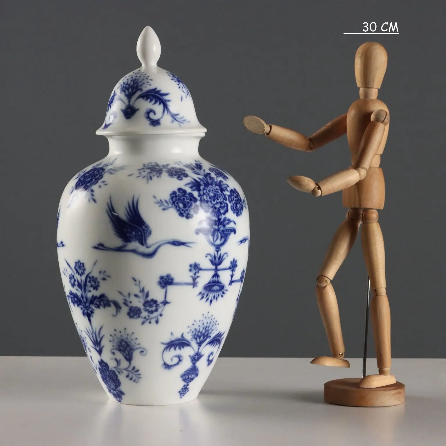 Antique Vases Heinrich Selb Bavaria Porcelain Germany XX Century - Germany, XX Century | Antiques | Ceramics Products