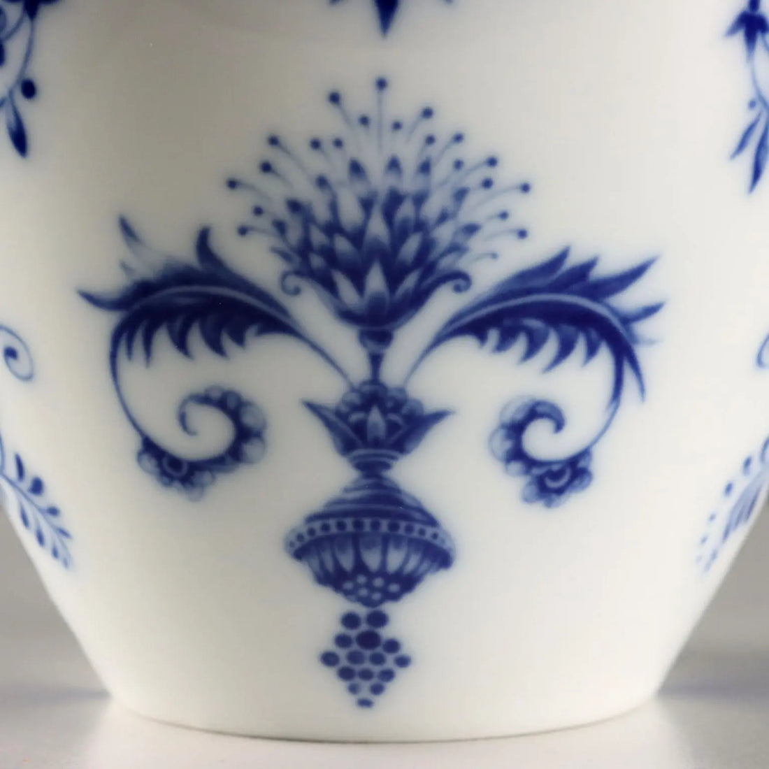 Antique Vases Heinrich Selb Bavaria Porcelain Germany XX Century - Germany, XX Century | Antiques | Ceramics Products