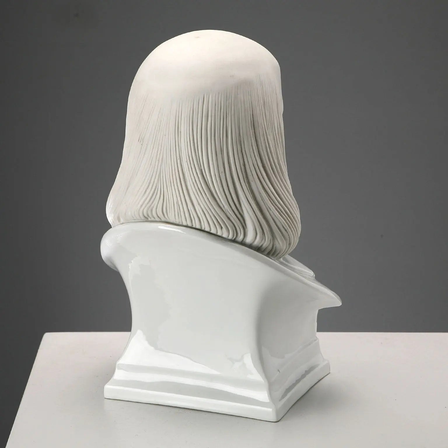 Porcelain Bust of William Shakespeare Herend Hungary XX Century - Hungary, XX Century | Antiques | Ceramics Products