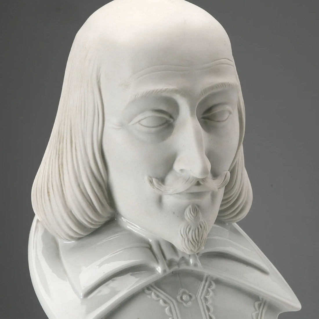 Porcelain Bust of William Shakespeare Herend Hungary XX Century - Hungary, XX Century | Antiques | Ceramics Products