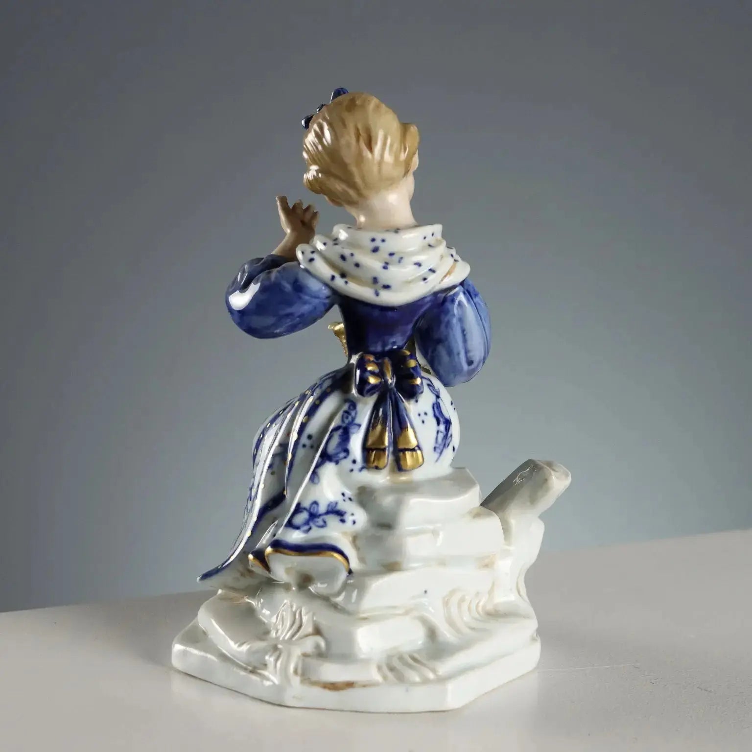 Antique Figurines Capodimonte Porcelain Italy XX Century - Italy, Early XX Century | Antiques | Ceramics Products
