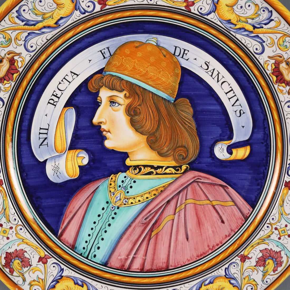 Vintage Plate Majolica of Deruta F.lli Mari Italy XX Century